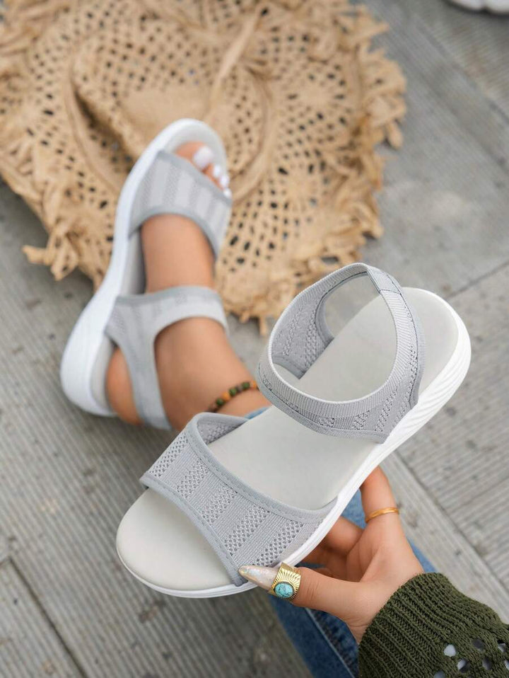 Amelia – Elegant Cut-Out Platform Sandals