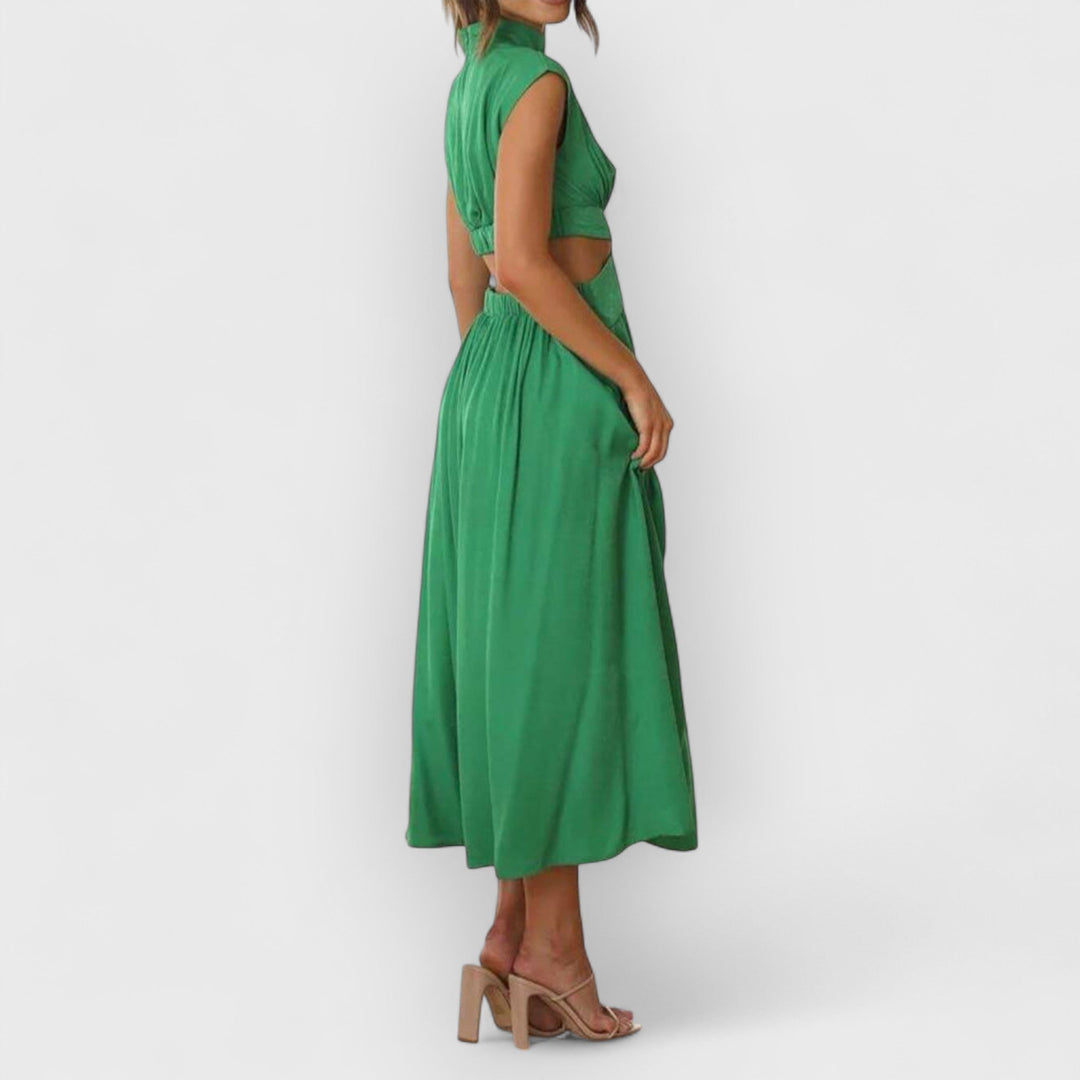 Lucy | Cut-Out Waist Pocketed Holiday Midi Dress