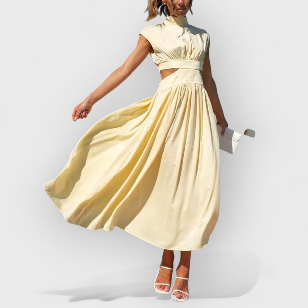 Lucy | Cut-Out Waist Pocketed Holiday Midi Dress