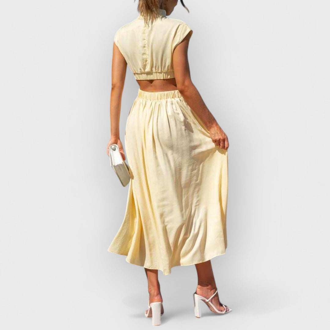 Lucy | Cut-Out Waist Pocketed Holiday Midi Dress