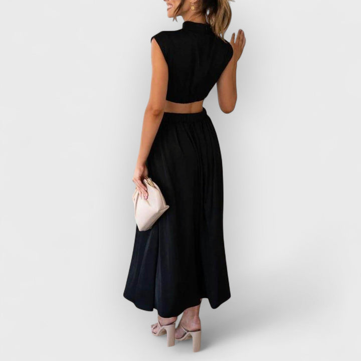 Lucy | Cut-Out Waist Pocketed Holiday Midi Dress