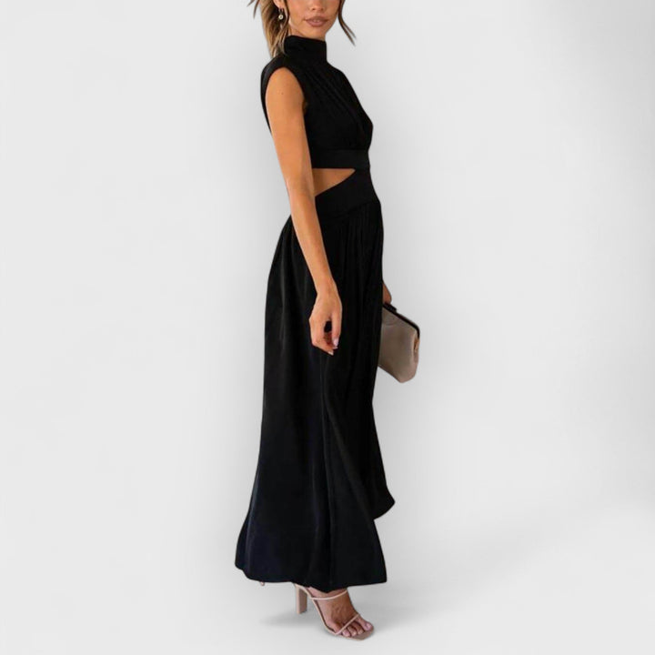 Lucy | Cut-Out Waist Pocketed Holiday Midi Dress
