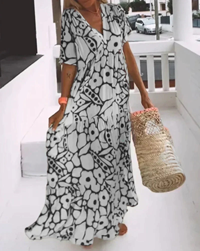 Aimee | Flowing Floral Maxi Dress