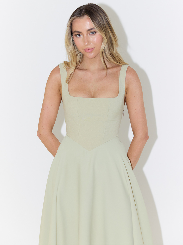 Aurelia | Elegant Dress