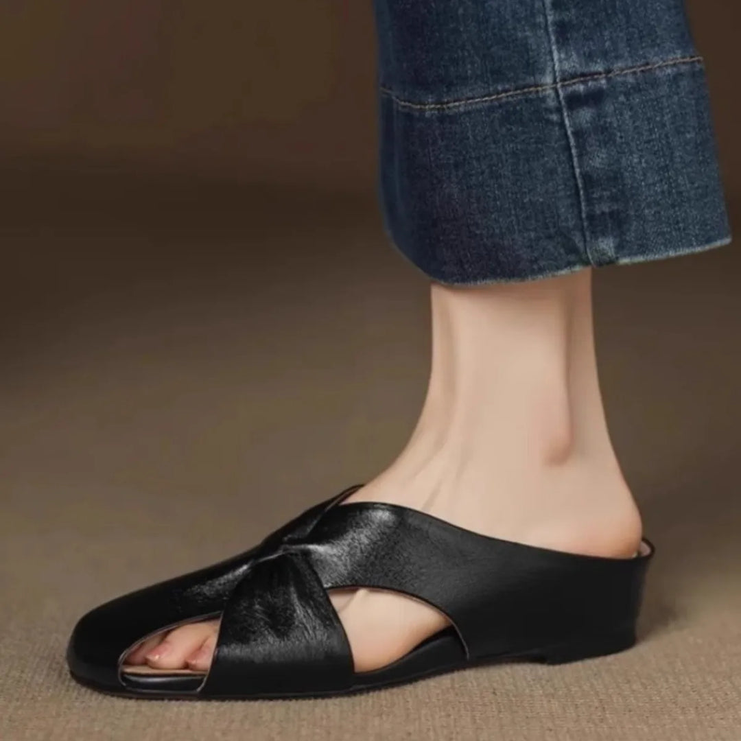 Rubies Defined™ | Palvina Closed Toe Slippers