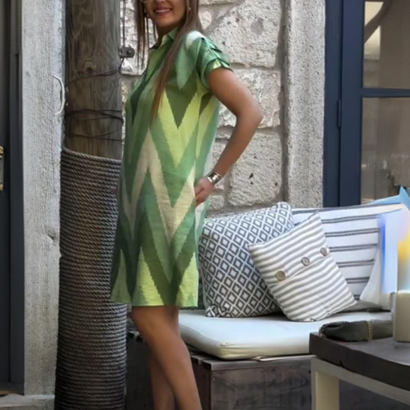 Stylish Women's Dresses with Printed Designs and a Comfortable Fit